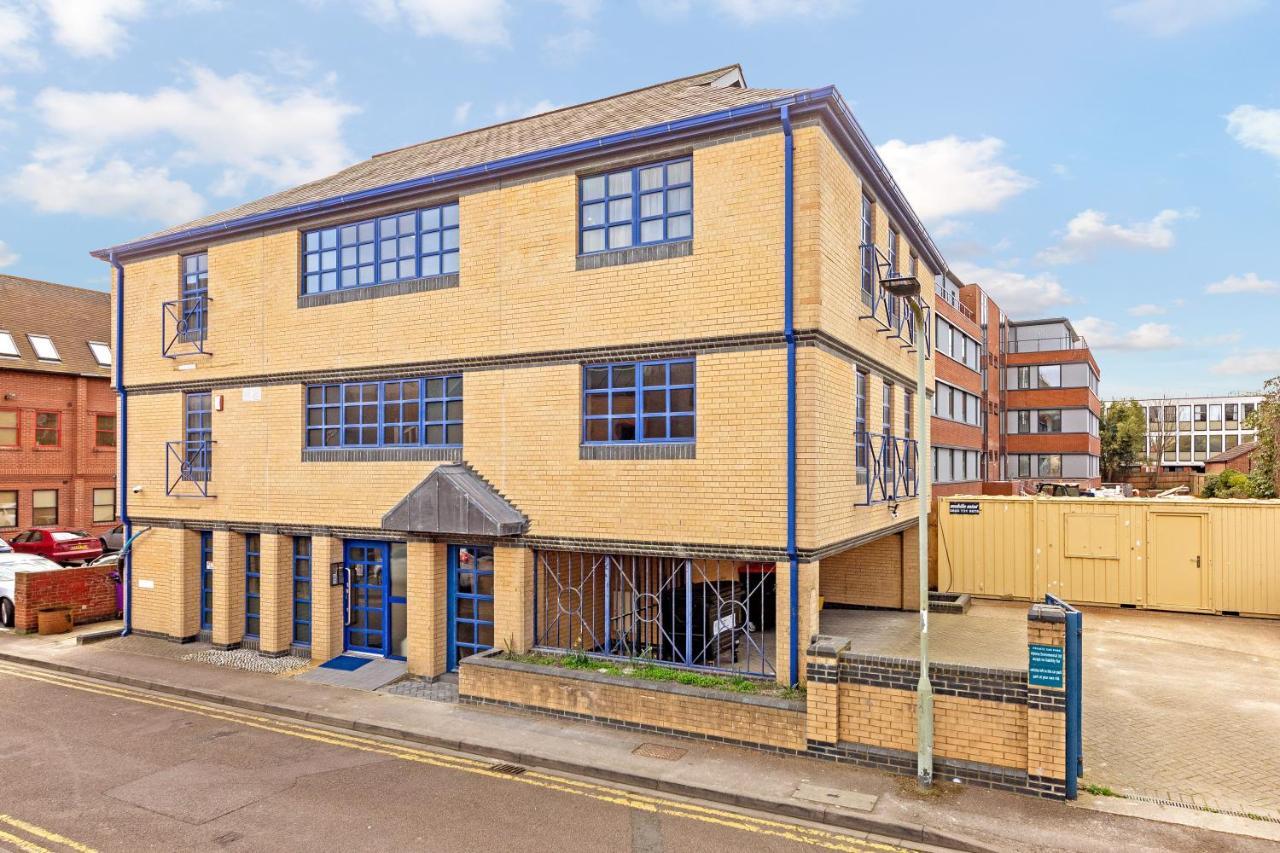 Book Today At Metro Serviced Apartments Bedford - Metro House ,Free Wifi Exterior foto
